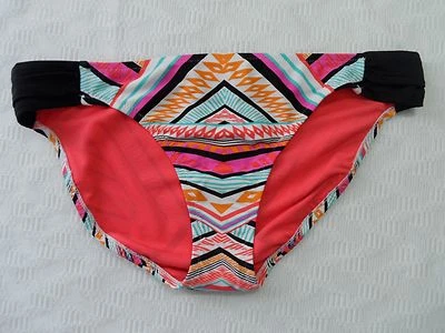 Pantalones de bikini Jessica Simpson 'Vacquera' Hipster negros/multi XL-$46 Foto 1 de 4