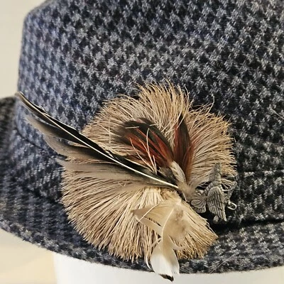 Stetson Men's Wool Tweed Fedora Hat 7 1/4 Black/Gray Plaid With Bird Pin Stetson - Image 1 of 4