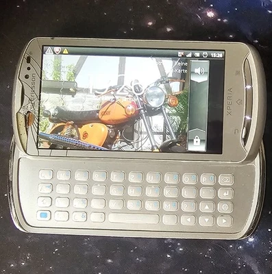 Sony-Ericsson Xperia Pro - Bild 1 von 3