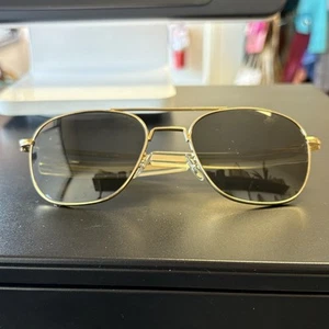 Vintage Command  24k Pilot Aviator Sunglasses Gold Frame  Gray Lenses FG-58 - Picture 1 of 13