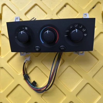 1999-2004 JEEP GRAND CHEROKEE AC HEATER CLIMATE CONTROL SWITCH OEM P55115904 - Image 1 of 4