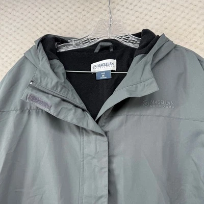 Chaqueta Magellan Exterior Mujer Lluvia Con Capucha Gris Talla Grande Cremallera Completa Ligera Foto 1 de 4