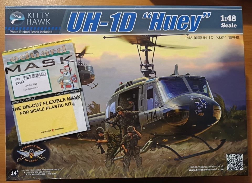 Kitty Hawk 80154 UH-1D Huey in 1:48 + Eduard mask - Immagine 1 di 1