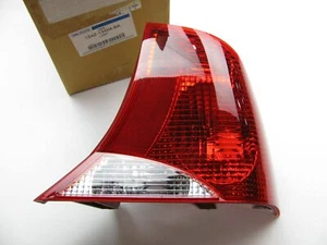 NEW - OEM 2001-2002 Ford Focus SEDAN ONLY Right Tail Light Lamp 1S4Z-13404-BA - Picture 1 of 6