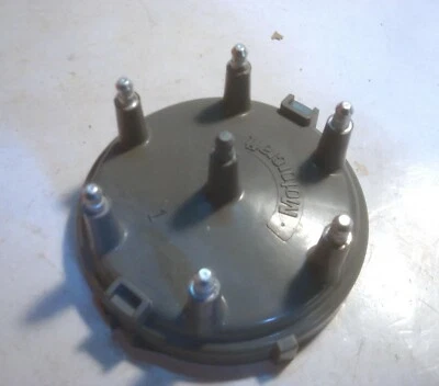 Ford Bronco 1984-86 tapa de distribución de 6 cilindros Foto 1 de 3