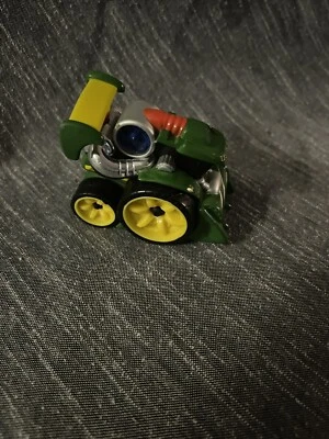 ERTL John Deere Diecast Tractor Corn Picker Harvester 3" - Image 1 of 4