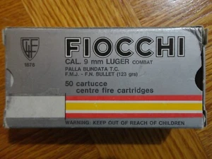 Fiocchi Cal 9 mm Luger 50 Centre Fire Cartridges Ammo Box Made in Italy - Picture 1 of 7