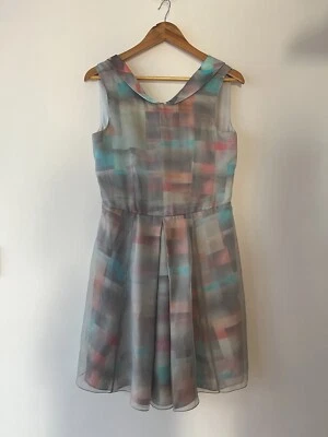 Vestido Emporio Armani de seda en capas talla 42 Reino Unido 10 hasta la rodilla fiesta noche evento Foto 1 de 4
