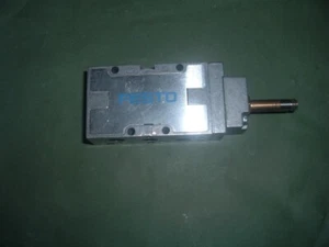FESTO....................MFH 5 1/8B..... VENTILTEIL 19758....NEU NICHT VERPACKT - Bild 1 von 1