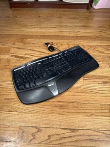 Microsoft Natural Ergonomic Keyboard 4000 v1.0 KU-0462 USB Wired - Working! - Picture 1 of 6