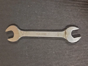 Llave de extremo abierto doble vintage P&C 3/4 pulgadas y 5/8 pulgadas 2824 SAE hecha en EE. UU. - Imagen 1 de 6