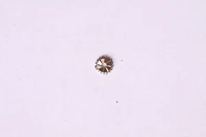 Eta 2000-1 2004-1. part 410 Pignon de remontoir Winding Pinion Ruota angolo NOS - Imagen 1 de 1