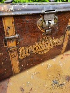 RARE BOÎTE ANCIENNE EN MÉTAL LITHOGRAPHIÉ - CHOCOLAT IBLED - MALLE DE VOYAGE - Bild 1 von 12
