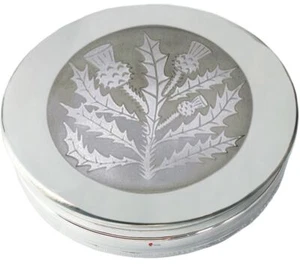 Caja de baratijas de peltre grande de 90 mm con diseño de cardo escocés clásico en tapa - Imagen 1 de 4