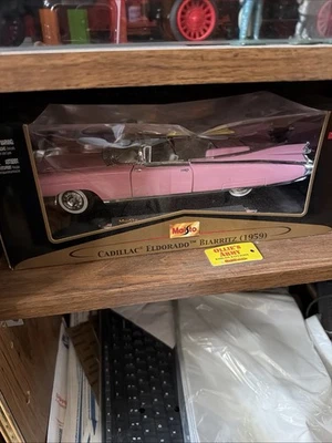Maisto Escala 1/18 - Cadillac Eldorado Biarritz - Edición Estreno - Rosa - En caja Foto 1 de 4