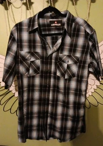 Airwalk Men’s Black/Blue Striped short Sleeve Shirt Size L  Skate - Picture 1 of 4