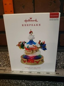 Neu 2018 Hallmark Andenken Reise zu den Sternen Weihnachten Karneval Ornament - Bild 1 von 9