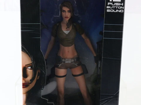 Tomb Raider Lara Croft 12" NECA Player Select 44706 Action Figure Cover