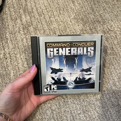 Command & Conquer Generals PC cd rom 2005 - EA Games 2 discs - Image 1 of 4