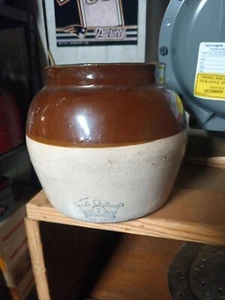 Vintage One Handled Stoneware Blue Crown Crock Bean Pot 2 QT Brown Tan - Picture 1 of 7