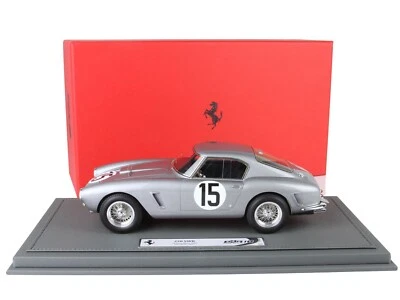 FERRARI 250 SWB #15 24H LE MANS 1960 Y VITRINA MODELO 1/18 DE BBR BBR1861 B Foto 1 de 4