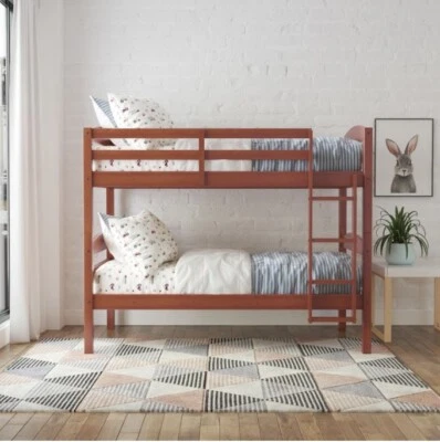 Деревянная двухъярусная кровать Better Homes & Gardens Leighton Kids вишня - Изображение 1 из 4