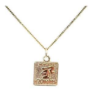 9ct 9K Yellow Gold NRL Newcastle Knights Charm Pendant. Brand New - Picture 1 of 8