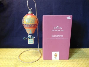 Wizard in Balloon Up, Up and Away The Wizard of Oz Hallmark KEEPSAKE 2019 - Picture 1 of 9