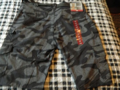 IRON CO. Hybrid  Belted  Shorts Black Camo Cargo Size 34 NEW - Image 1 of 4