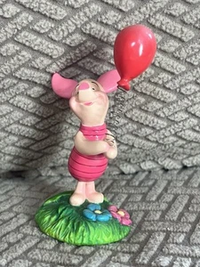 Vintage 90er Disney Sammlerstück Winnie Puuh Ferkel mit rotem Ballon Figur 4 Zoll - Bild 1 von 4