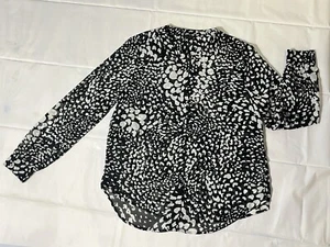 Banana Republic Black and White Blouse M - Picture 1 of 12