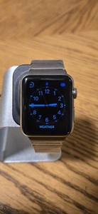 Apple Watch 1 pièce génération A1554 - Photo 1 sur 2