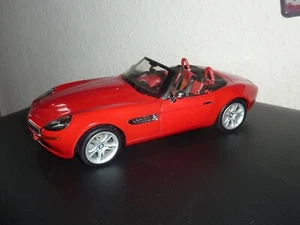 KYOSHO 1:18 BMW Z8 CABRIO ROSSO%GENIALE MODELLINO AUTO - Foto 1 di 7