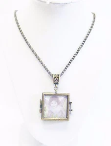 Antique Bronze Square Glass Photo Locket Pendant Necklace  (22.5", Family) - Picture 1 of 12