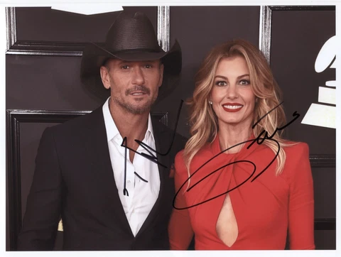 Faith Hill & Tim McGraw Signed 8" x 10" Photo Genuine In Person + COA Cover