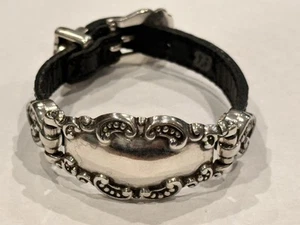 Brighton 1996 BLACK LEATHER BUCKLE Silver SCROLL MEDALLION 6.5 7 7.5" BRACELET - Picture 1 of 6