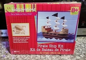 Kit nave pirata KIDZPIRATIONS ~ divertente artigianato in legno dagli 8 anni in su ~ nuovo sigillato! - Foto 1 di 3