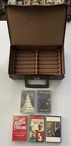 Lot of (5) Pop & Country Christmas Cassettes In Vintage Brown Cassette Case - Picture 1 of 11