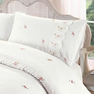 SOPHIE FLORAL KING SIZE DUVET COVER SET VINTAGE BEDDING CREAM - Picture 1 of 3