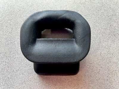 Mercedes-Benz E320 E430 W210 1996-2002 ~ sello de retención de puerta ~ A2027272430 Foto 1 de 3