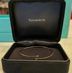 Elsa Peretti Diamond Hoop Single-row Bangle in 18K Gold. Brand New. Size Small. - Picture 1 of 6