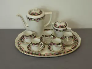 Schönes Espresso-Service, Porzellan, Suhl, mit Tortenplatte, 5 Personen - Bild 1 von 1