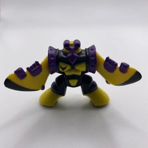 Mini Figura Vintage Galoob Micro Machines ZBot 1993✅ Hojas/Alas Púrpura Amarillo - Imagen 1 de 4