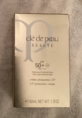 Cle De Peau Beaute Crema Protectora UV, FPS 50+, 50mL Foto 1 de 2