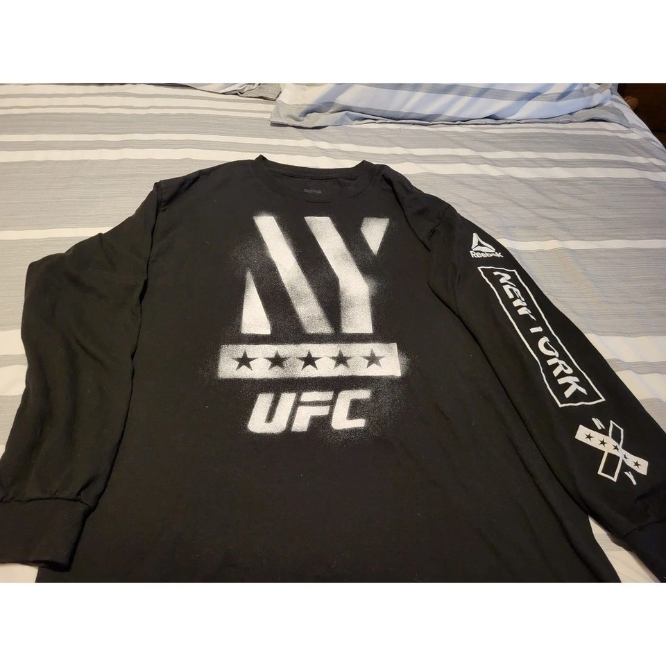 Camisa Reebok UFC New York Manga Larga - Talla L, Camiseta Negra Gráfica Foto 1 de 4