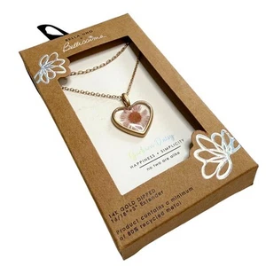 Bella Uno Bellissima 14K Gold Dipped Floral Gerbera Daisy Layered Heart Necklace - Picture 1 of 8
