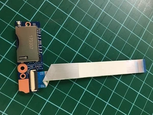 Genuine HP Probook 470 G3 17.3" Laptop SD Card Reader Board W /Cable DA0X63TH6G1 - Picture 1 of 1