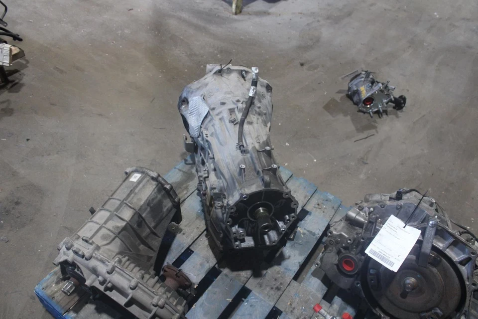 2015 Audi Q7 Automatic Transmission 3.0L Diesel 4WD Used 140K Miles Foto 1 de 4