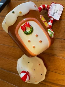 Follow the magic gingerbread mug lid hot cocoa coffee serve Mug Mr Christmas. - Picture 1 of 12