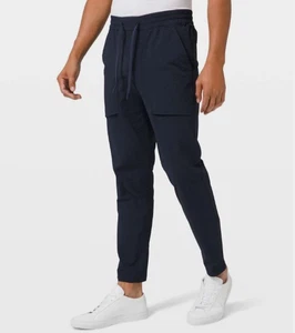 Lululemon Men’s SZ L Bowline True Navy Pants Seersucker Pull On Textured - Picture 1 of 10